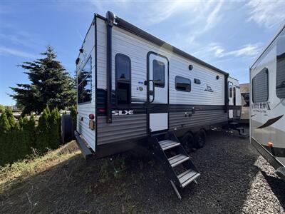 2024 Jayco Jay Flight 262RLSW - Photo 3 - Oregon City, OR 97045