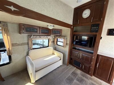 2014 Forest River Rockwood 8280WS   - Photo 8 - Oregon City, OR 97045