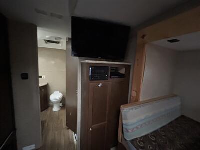 2015 Venture RV Sonic 220 - Photo 9 - Oregon City, OR 97045