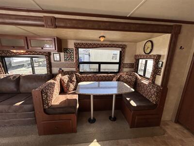 2012 Cruiser RV Viewfinder 28RLSS   - Photo 9 - Oregon City, OR 97045