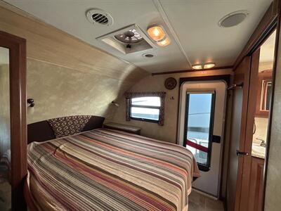 2012 Cruiser RV Viewfinder 28RLSS   - Photo 12 - Oregon City, OR 97045