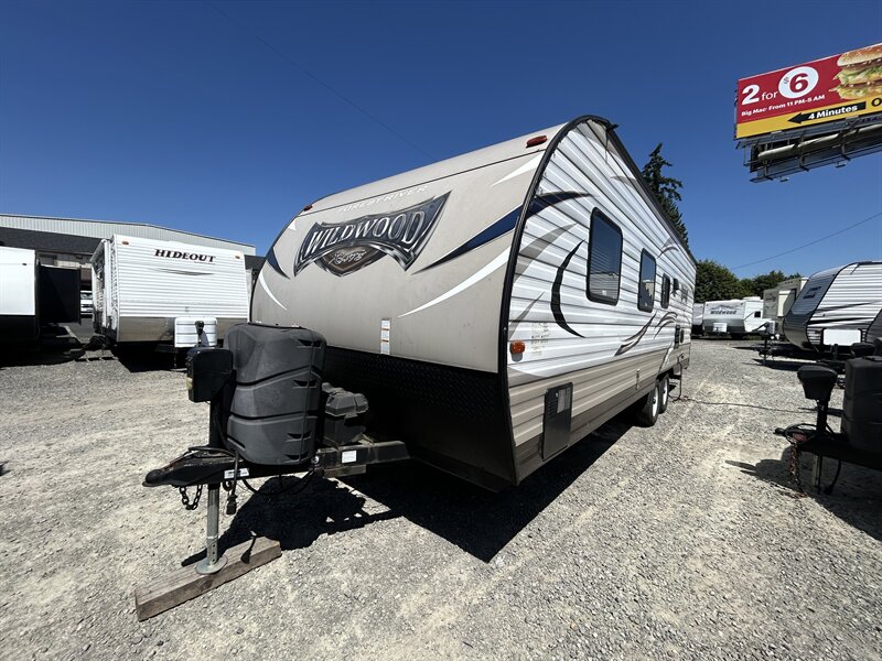 2017 Forest River Wildwood 261BHXL  