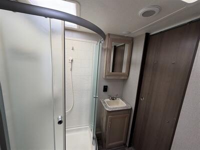 2021 Coachmen Catalina 333RETS - Photo 14 - Oregon City, OR 97045