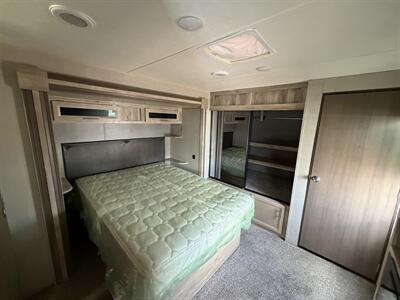 2021 Coachmen Catalina 333RETS - Photo 12 - Oregon City, OR 97045