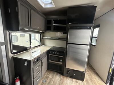 2018 Genesis Supreme 27FS   - Photo 6 - Oregon City, OR 97045