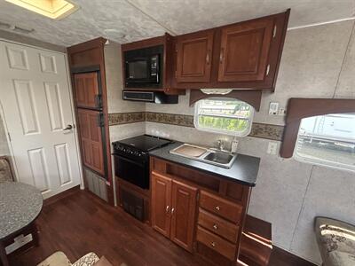 2009 Forest River Wildwood 22FB   - Photo 8 - Oregon City, OR 97045