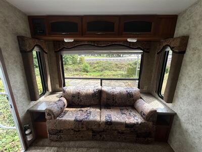 2013 Keystone Cougar 244RLS   - Photo 8 - Oregon City, OR 97045