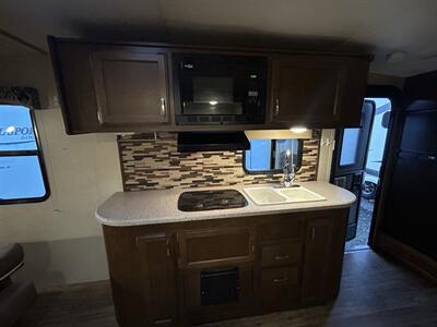 2018 Venture RV Sonic 190VRB   - Photo 9 - Oregon City, OR 97045