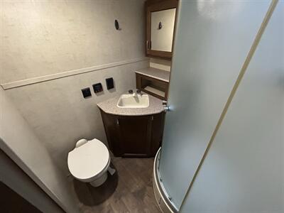 2018 Venture RV Sonic 190VRB   - Photo 13 - Oregon City, OR 97045