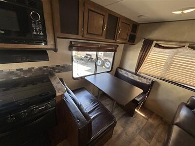 2017 Forest River Wildwood 191RDXL   - Photo 6 - Oregon City, OR 97045