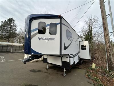 2014 Forest River V-Cross 275VRL   - Photo 1 - Oregon City, OR 97045