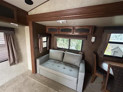 2014 Forest River V-Cross 275VRL   - Photo 8 - Oregon City, OR 97045