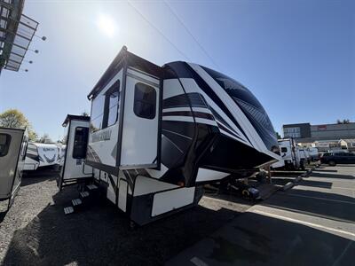 2018 Grand Design Momentum 376TH   - Photo 3 - Oregon City, OR 97045