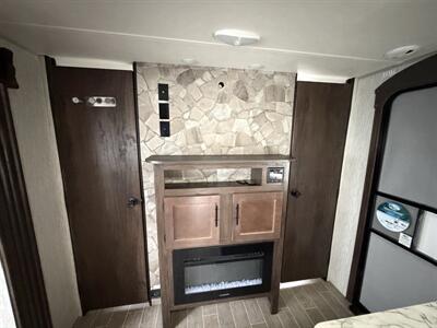 2020 Forest River Cherokee 294BH   - Photo 6 - Oregon City, OR 97045
