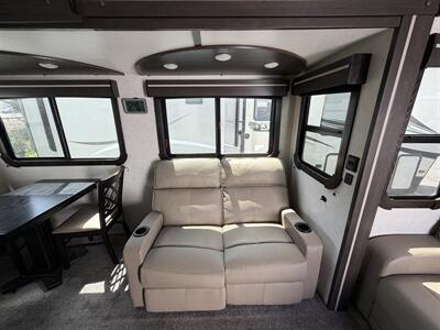 2021 Keystone Cruiser Aire 28RD   - Photo 8 - Oregon City, OR 97045