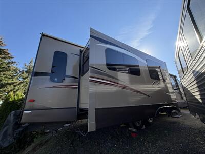 2015 Keystone Cougar 30RLI - Photo 4 - Oregon City, OR 97045