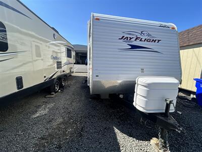 2011 Jayco Jay Flight 22FB   - Photo 2 - Oregon City, OR 97045