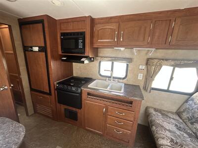 2011 Jayco Jay Flight 22FB   - Photo 8 - Oregon City, OR 97045