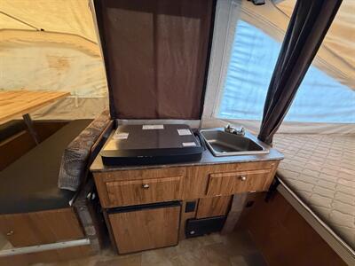 2013 Forest River Flagstaff Mac 23SC   - Photo 8 - Oregon City, OR 97045