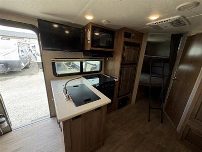 2018 Forest River Rockwood 2509S - Photo 9 - Oregon City, OR 97045