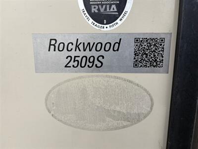 2018 Forest River Rockwood 2509S - Photo 3 - Oregon City, OR 97045