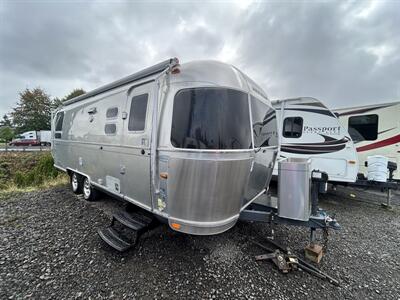 2013 Airstream Flying Cloud 25   - Photo 2 - Oregon City, OR 97045
