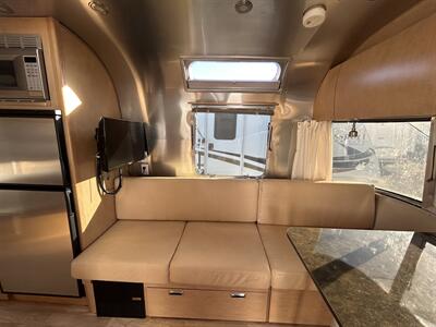 2013 Airstream Flying Cloud 25   - Photo 8 - Oregon City, OR 97045