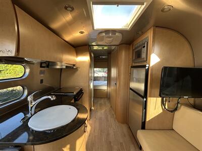 2013 Airstream Flying Cloud 25   - Photo 5 - Oregon City, OR 97045
