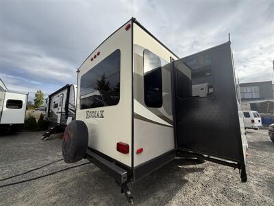 2015 Keystone Kodiak 331RLSL - Photo 3 - Oregon City, OR 97045