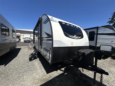 2021 Venture RV Sonic 220VBH   - Photo 2 - Oregon City, OR 97045