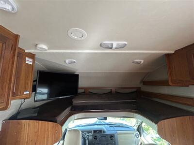 2017 Jayco Red Hawk 23XM   - Photo 10 - Oregon City, OR 97045