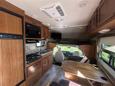 2017 Jayco Red Hawk 23XM   - Photo 6 - Oregon City, OR 97045