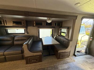 2019 Forest River Rockwood Roo 23FL   - Photo 9 - Oregon City, OR 97045