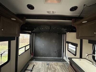 2015 Keystone Rubicon RB2500   - Photo 6 - Oregon City, OR 97045