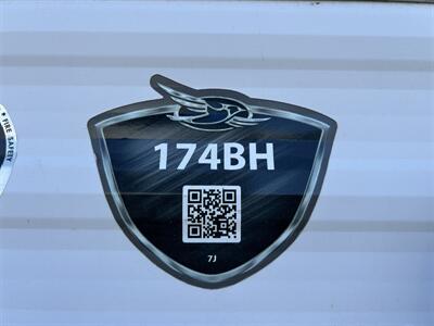 2017 Jayco Jay Flight 174BH   - Photo 3 - Oregon City, OR 97045