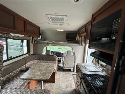 2013 Thor Freedom Elite 21C   - Photo 8 - Oregon City, OR 97045