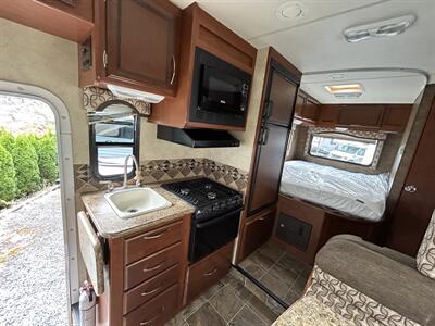 2013 Thor Freedom Elite 21C   - Photo 11 - Oregon City, OR 97045