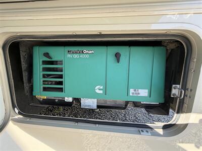 2017 Winnebago Vista 31BE   - Photo 20 - Oregon City, OR 97045