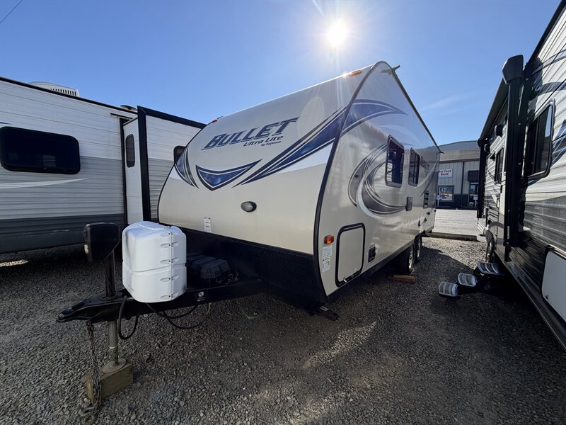 2016 Keystone Bullet 204RB  