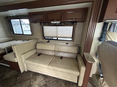 2013 Thor Ace 30.1   - Photo 8 - Oregon City, OR 97045