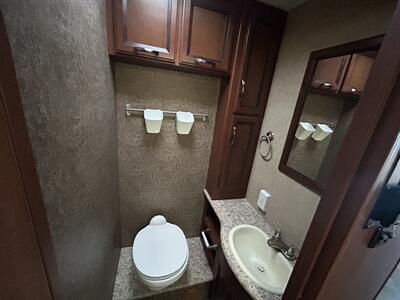 2013 Thor Ace 30.1   - Photo 14 - Oregon City, OR 97045