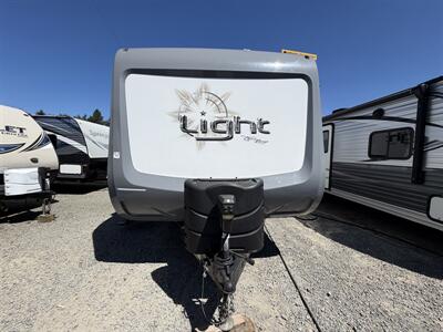 2017 Highland Ridge RV Open Range Light 221RQB   - Photo 2 - Oregon City, OR 97045
