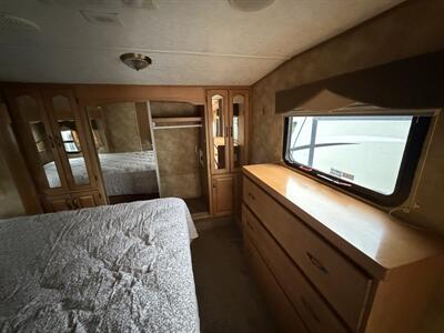 2007 Keystone Everest 341B - Photo 17 - Oregon City, OR 97045