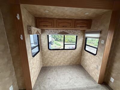 2007 Keystone Everest 341B - Photo 14 - Oregon City, OR 97045