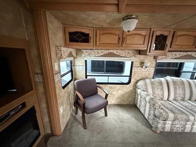 2007 Keystone Everest 341B - Photo 9 - Oregon City, OR 97045