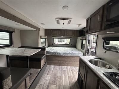 2021 KZ RV Escape 191BH   - Photo 5 - Oregon City, OR 97045