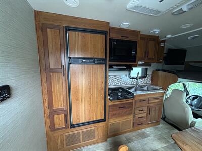 2017 Jayco Redhawk 23XM   - Photo 10 - Oregon City, OR 97045