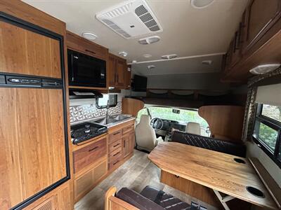 2017 Jayco Redhawk 23XM   - Photo 6 - Oregon City, OR 97045