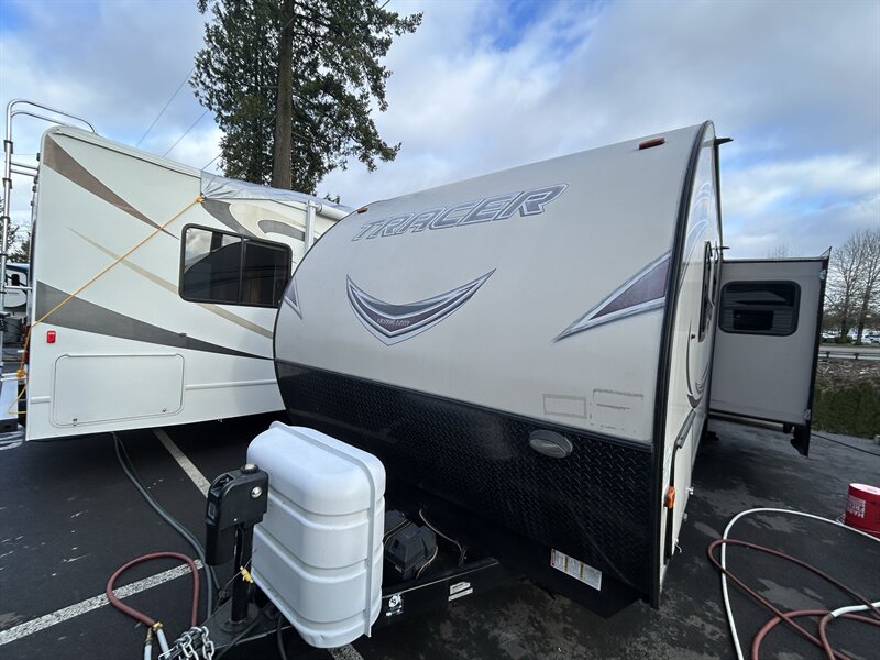 2017 Prime Time RV Tracer 290  