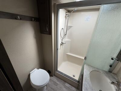 2018 Grand Design Solitude ST310GK - Photo 18 - Oregon City, OR 97045